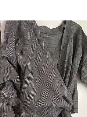 Zara Gray Plaid Wrap Blouse